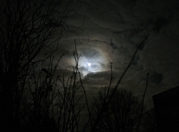 Mond_Wolken01_pre